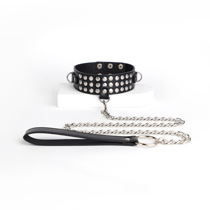 颈链008 BDSM Punk Style Studded Restraint Choker, Detachable, PU Material For Adult Cosplay - Image 1